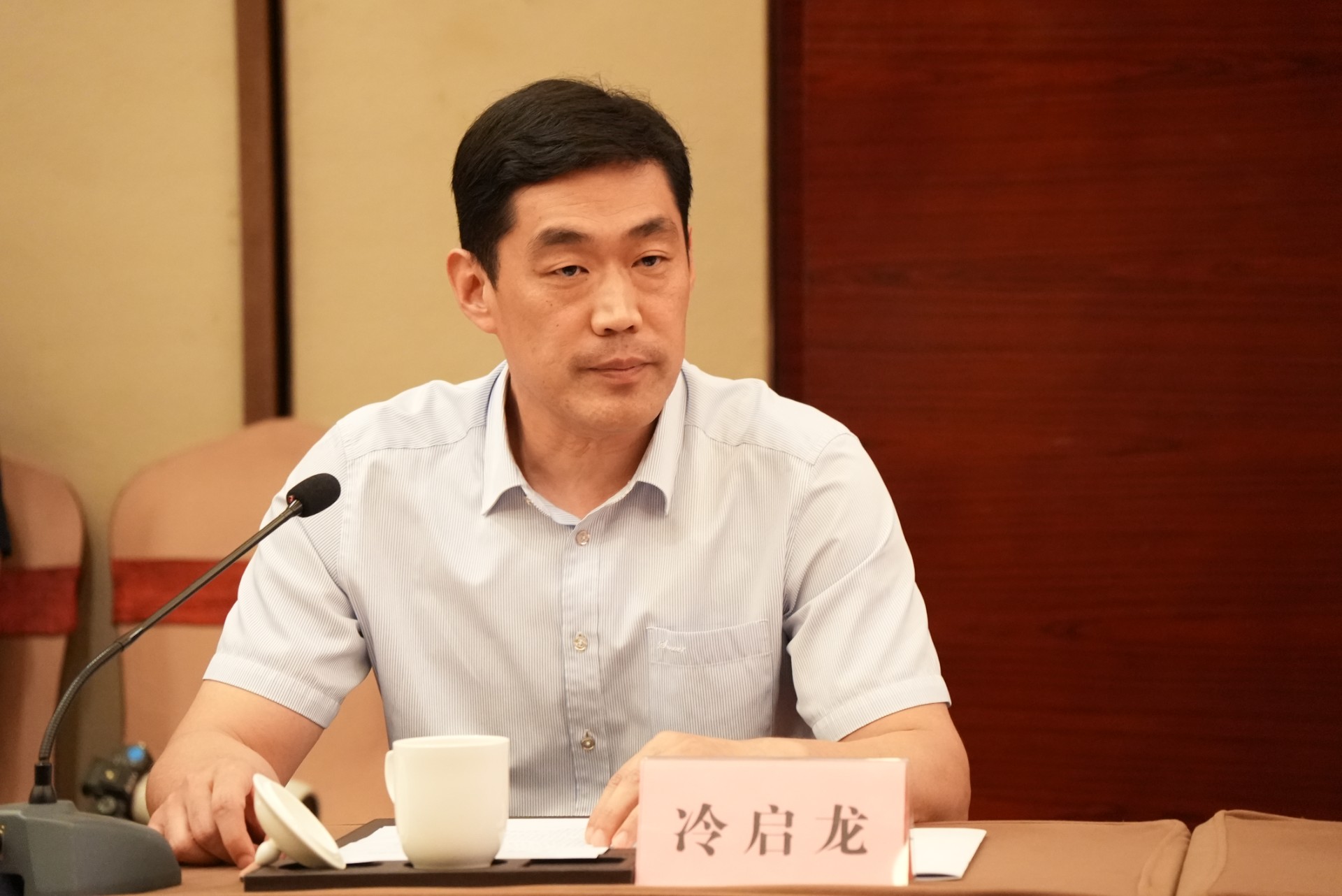 1749452380576074127.jpg 冷總2.jpg