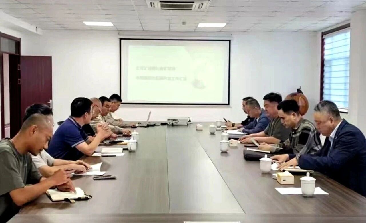 1760151403257042607.jpg 姜總2.jpg